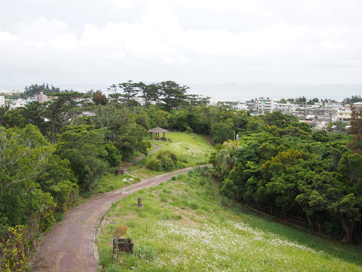 屋嘉西児童公園