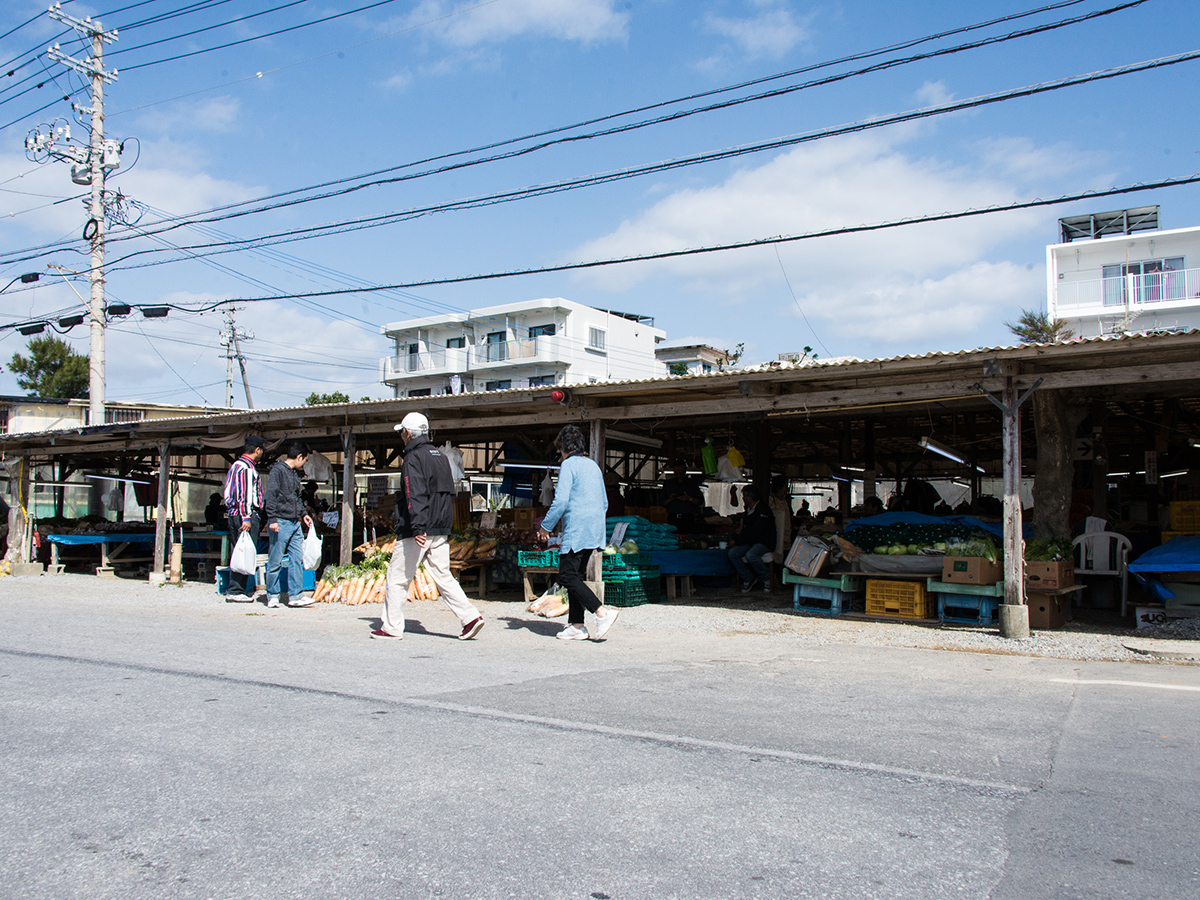 Yuntaku Market